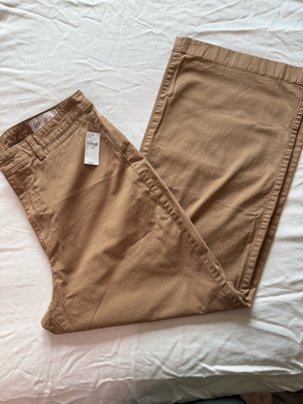 GAP NWT High Rise Stride Ankle Pant. Size 14